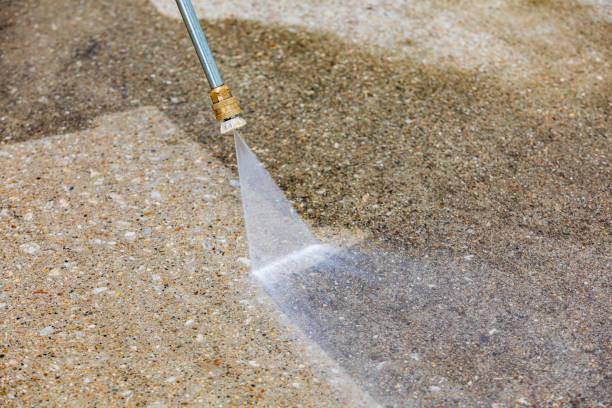 Best Gutter Cleaning  in Lampasas, TX